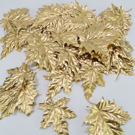 Σετ 36τχ Διακοσμητικά PVC φύλλα Σφενδάμου Χρυσά 17x12cm, 20x16cm