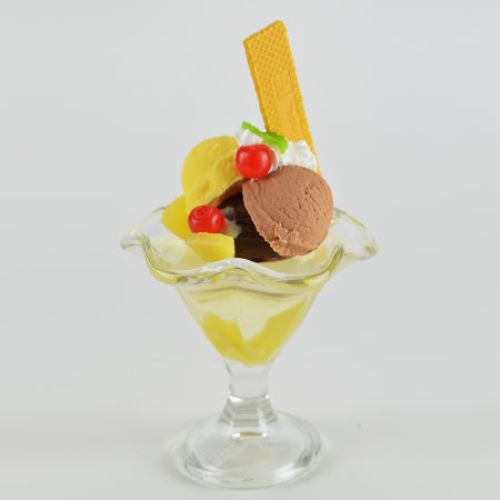 Διακοσμητικό ποτήρι παγωτό με φρούτα - απομίμηση 24cm 