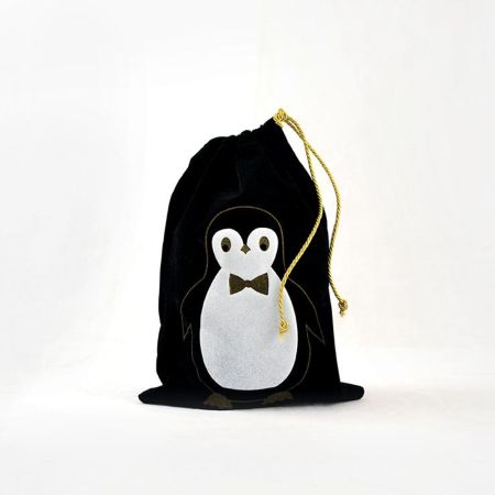 Christmas pouch with Penguin design 20x30cm