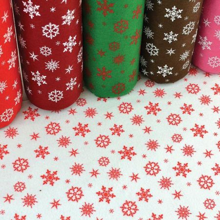 Christmas fabric with Snowflakes design 42cmx5m